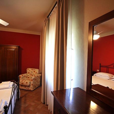 Agriturismo Casale Dello Sparviero Castellina in Chianti Dış mekan fotoğraf
