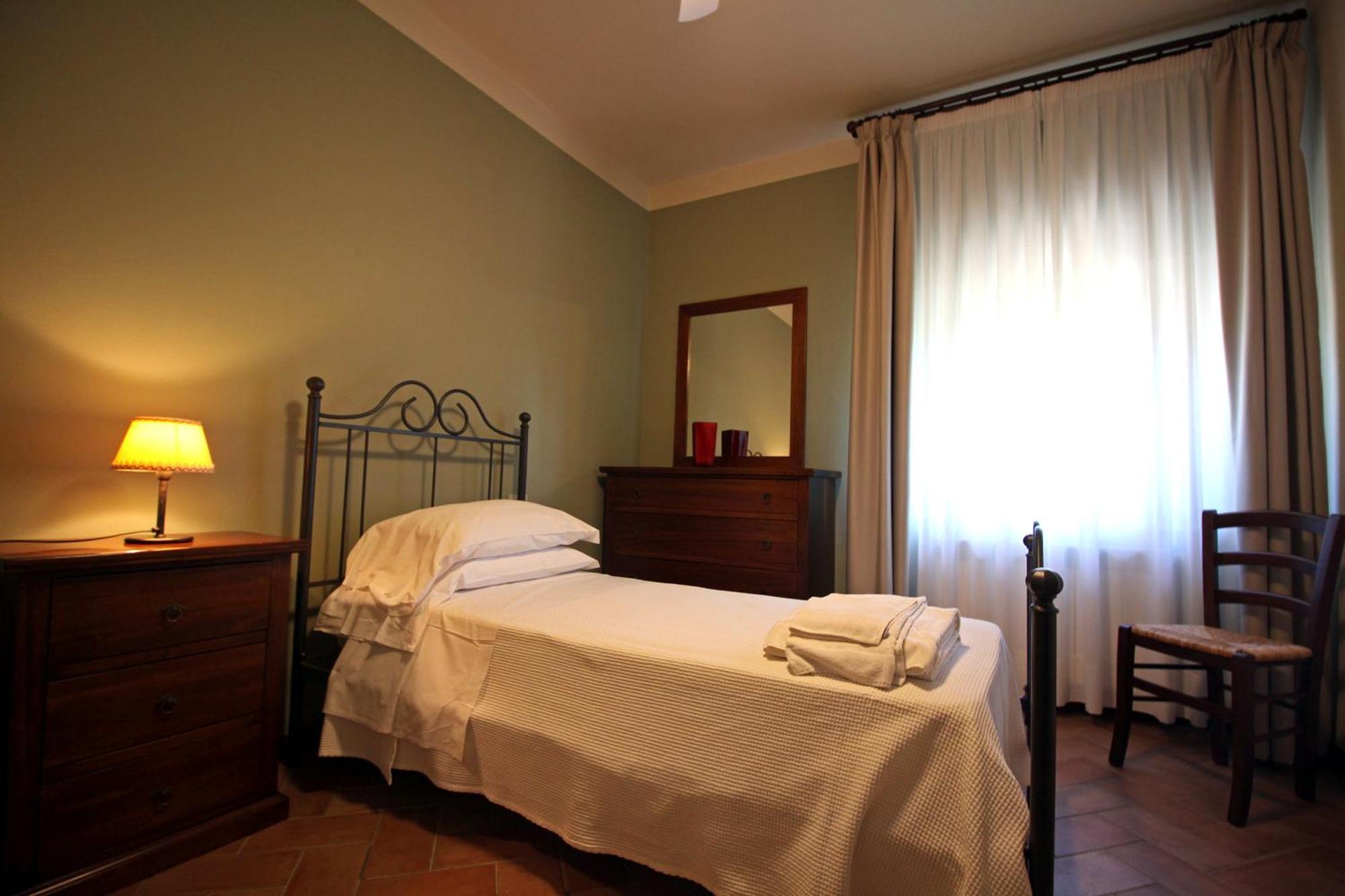 Agriturismo Casale Dello Sparviero Castellina in Chianti Oda fotoğraf